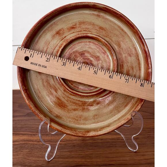 Vintage Large Round Handmade Ceramic Casserole Dish - Picture 7 of 10